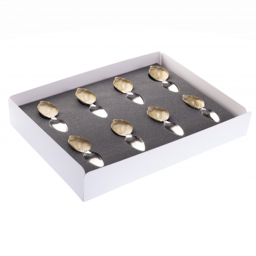 GIFT BOX WITH 8 OAK LEAF SPOONS
